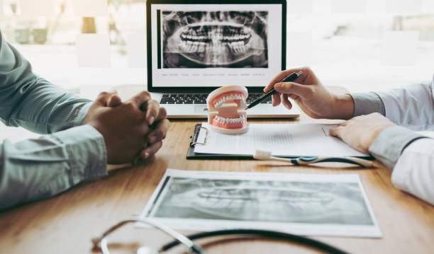 Best Emergency Dentist for Knocked-Out Tooth in Oak Lawn, IL